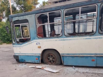 Через атаки російських дронів у Херсоні тимчасово зупинили рух тролейбусів - Херсон Daily