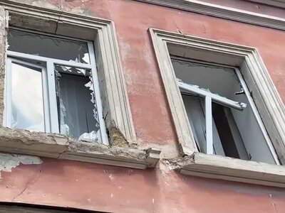 У Корабельному районі Херсона поранено 17-річну дівчину після артобстрілу РФ