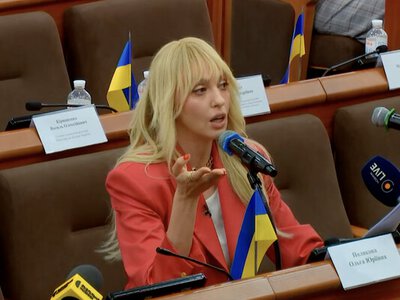 Блондинка у законі: Полякова влаштувала рознос при Верховній Раді – повна заява (фото, відео)