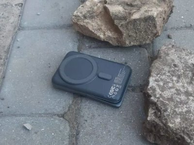 Росіяни маскують вибухівку під павербанки, серветки та сміття: жителів Херсонщини закликають бути обережними
