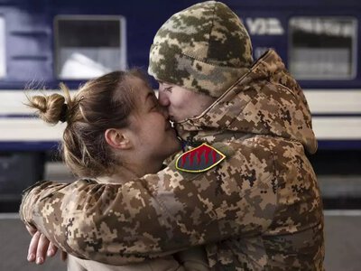 Помилка, яку досі роблять багато хто: як правильно спілкуватися з військовими та ветеранами