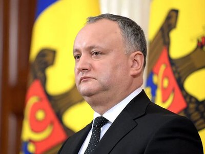 Додон звинуватив Санду у порушенні нейтралітету через участь у зустрічі коаліції рішучих