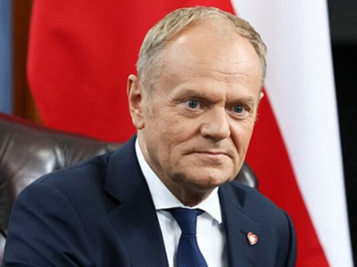 Туск: Польща наразі не планує передавати Україні додаткові ракети Patriot
