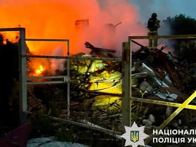 Поліція документує наслідки ворожої атаки на Чернігівщині: є постраждалі