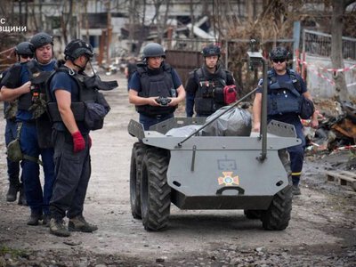 Понад 200 годин безперервної роботи: як ДСНС працює у Вишневому (ВІДЕО)