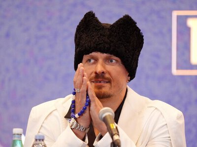 Майже всі виїхали з України: як склалось життя легендарної збірної України з Усиком