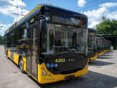  З 15 липня в Києві зріс тариф на проїзд: що станеться з раніше придбаними поїздками 