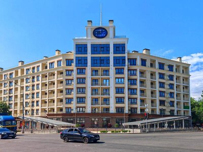 У Маріуполі мешканців змушують платити за «безкоштовне» відновлення житла