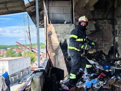 На Закарпатті через спіраль від комарів загорілася квартира: постраждала жінка (ФОТО)