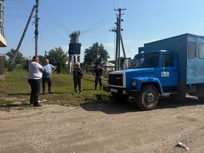 Боротьба з наслідками стихії: коли відновлять електропостачання у Великогаївській громаді