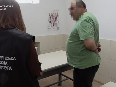 Виманив у матері зниклого безвісти воїна з Теребовлянщини 2000 доларів та 70 000 грн – судитимуть псевдоволонтера на Тернопільщині
