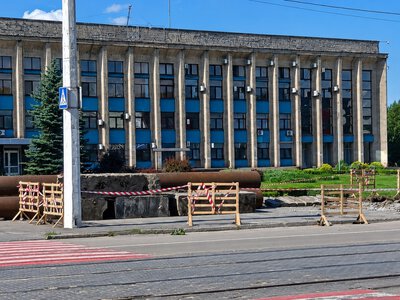 Ремонт тепломережі у Кам’янському триває: громадський транспорт курсуватиме за зміненим маршрутом ще певний час