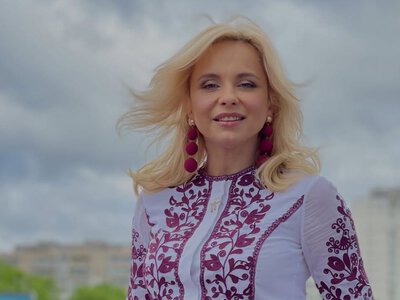 Лілія Ребрик стала заслуженою артисткою України і показала, як отримувала державну нагороду