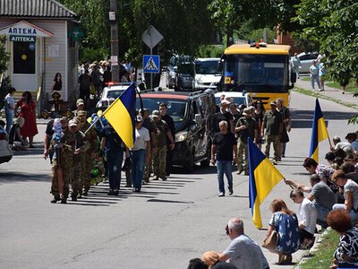 Назавжди 35: у Нових Санжарах попрощалися із загиблим гранатометником бригади «Маґура» Сергієм Січкарем