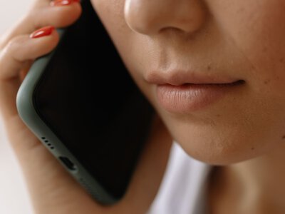 Дія.AI навчилася приймати запити та відповідати голосом