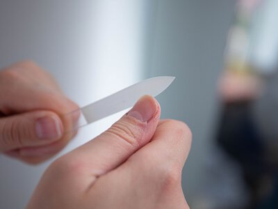 Зміна кольору й форми нігтів може бути симптомом захворювань