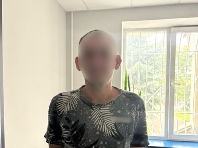 На Броварщині чоловік увірвався до будинку, побив господаря та викрав телефон