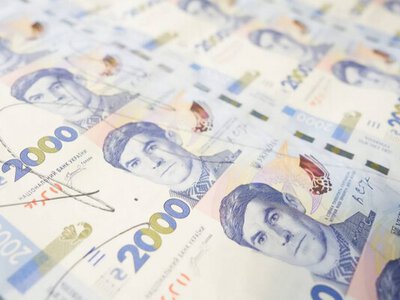Нацбанк змінить шрифт на банкноті 2000 гривень: у чому причина