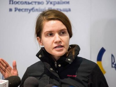 Хід конем: Мар'яна Безугла засукала рукава й оголосила про повернення у фракцію «Слуга народу»