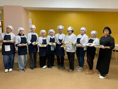 Бердичівські ласунки та ласуни, з Міжнародним днем торта!
