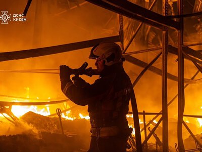 Росія атакувала Київ: дві людини загинули, п'ять постраждали, серед них дитина (фото)