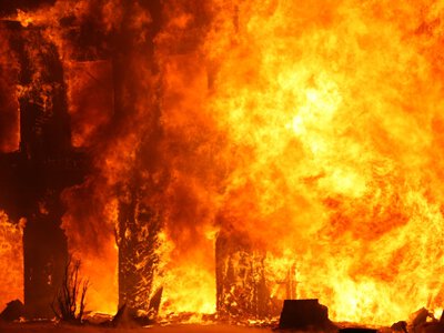 У Криму після атаки дронів зафіксували пожежі біля АЗС і Чонгарського мосту