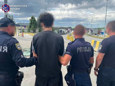 Не сховався за кордоном