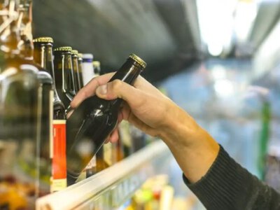 У Старовижівській громаді обмежили продаж алкоголю: в які години діє заборона