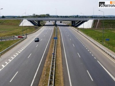 У Житомирі відкрили рух Київським мостом
