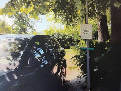 У Бердичеві оштрафували власника електрокара за зарядну станцію