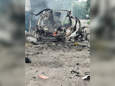 Росіяни знищили “швидку”, яка приїхала в Золочів рятувати поранених (фото)