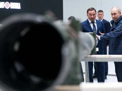 Російська еліта переводить мільярди за межі контролю Кремля