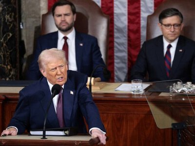 Оператор телесуфлера у Білому домі заробляв на прогнозах щодо промов Трампа