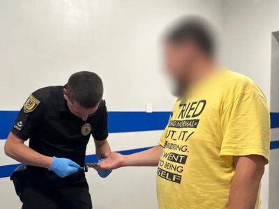 Втирався в довіру місяцями: на Одещині затримали підозрюваного у нарузі над дітьми