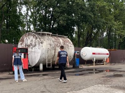 Податківцями Миколаївщини виявлено незаконну реалізацію пального: суб’єкт господарювання має сплатити штраф понад 1,7 млн грн (ФОТО)