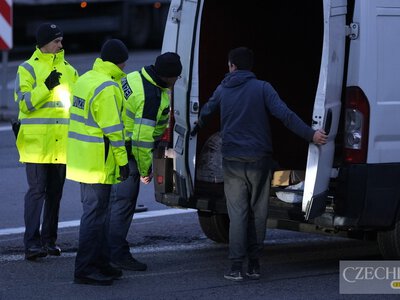 Єврокомісар Бруннер закликав скасувати контроль на внутрішніх кордонах ЄС