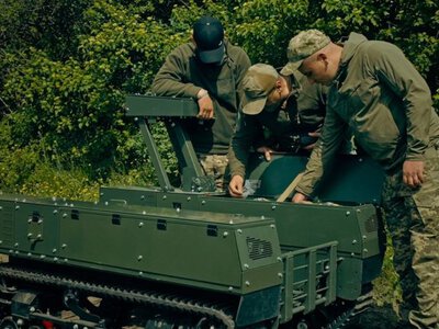 Бійці волинської бригади з допомогою НРК на Харківщині евакуювали пораненого і двох пенсіонерів