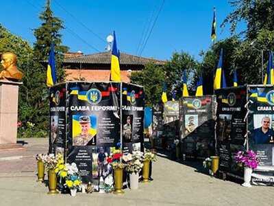 У Кобеляках люди визначили, якою буде експозиція на честь полеглих захисників