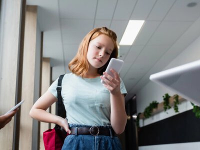 Втрачена реальність, або як соцмережі впливають на самооцінку підлітка