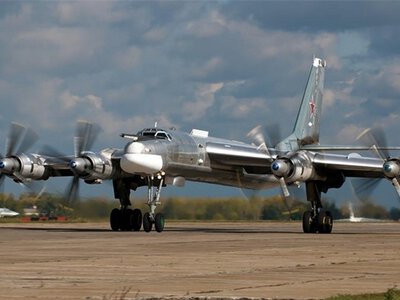 СБУ знищили Ту-95 в Енгельсі (ВІДЕО)