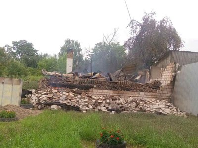 Зооволонтерка з Середини-Буди Наталія Карась втратила будинок через російський обстріл: оголошено збір допомоги