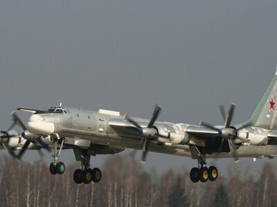 Запускав ракети по Україні: Зеленський повідомив про знищення російського Ту-95 (відео)