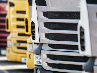 У єЧерзі змінили порядок пропуску вантажівок, з'явилися пріоритетні категорії