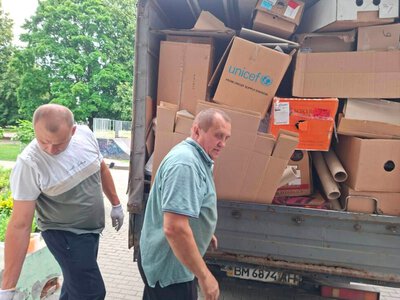 Шосткинці зібрали 1200 кг макулатури на благодійність