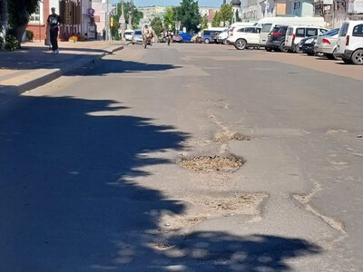  Дороги Ніжина: ремонтів немає, а ями стають дедалі глибшими 