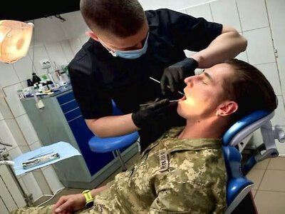 Понад 9,7 тисячі стоматологічних послуг отримали військові та ветерани Рівненщини за пів року
