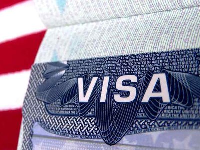 США обмежили строк перебування для іноземних студентів, учасників програм обміну та журналістів