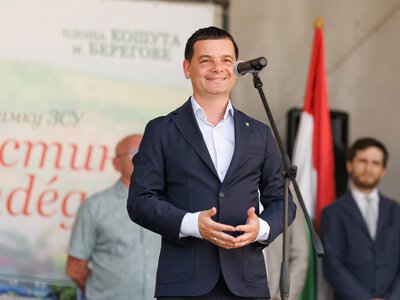 У Берегові стартував масштабний благодійний фестиваль «Берегівська гостина»: збирають кошти для ЗСУ (ФОТО)