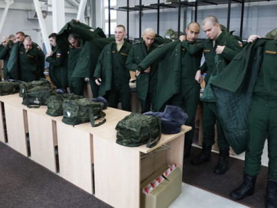 У Росії заявили про підготовку понад 140 тисяч резервістів