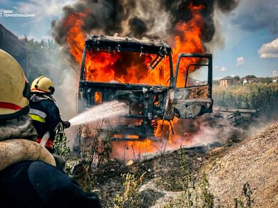 На Бучаччині згоріла вантажівка DAF